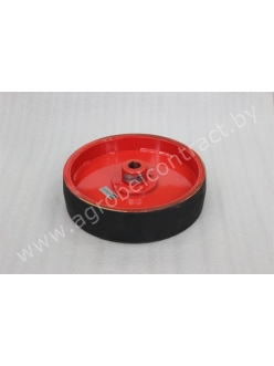 Ролик, диаметр 390мм, в сборе